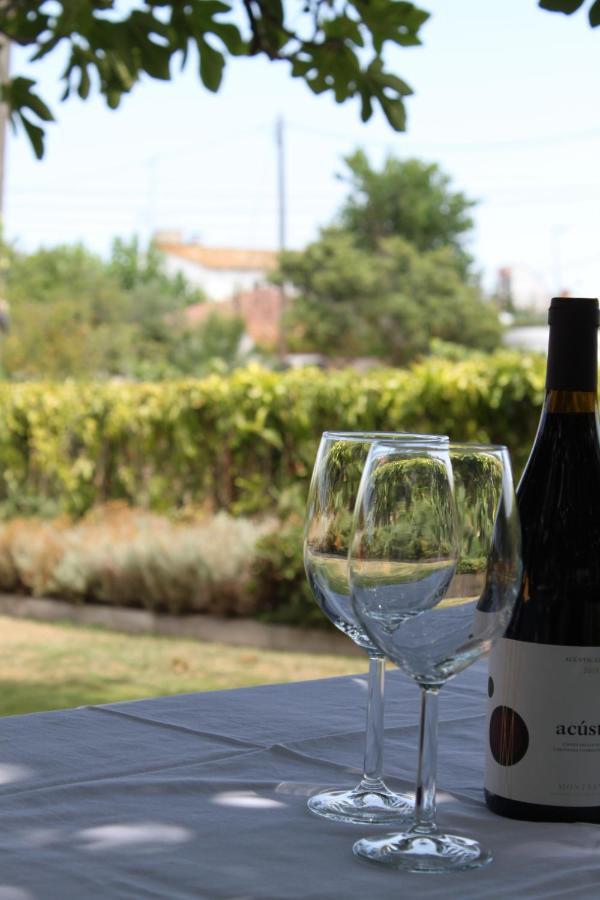 Masia Cal Sisplau: Vineyard Retreat With Pool Near Barcelona Holiday home